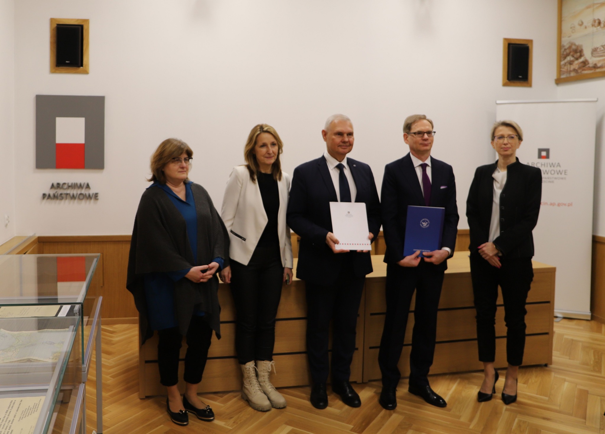 Porozumienie o współpracy pomiędzy Archiwum Państwowym w Szczecinie a Uniwersytetem Szczecińskim